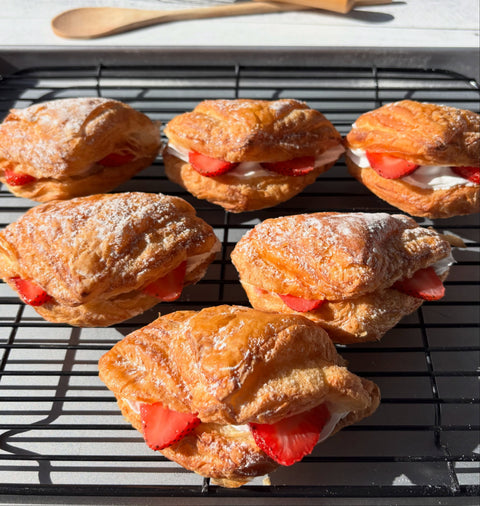 85_Bakery_Strawberry_Pastries