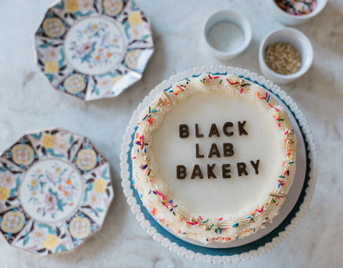 Black_Lab_Bakery_Custom_Cupcakes