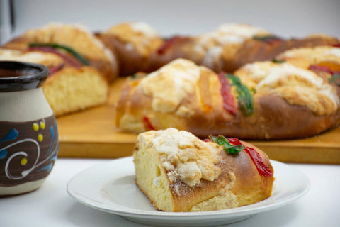 Canela_Bakery_Colorful_Pastry