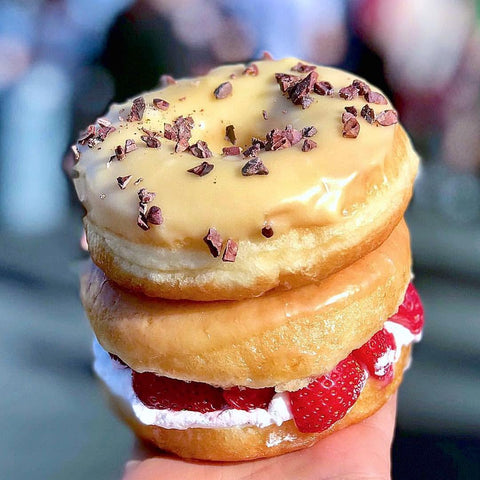 Donut_Friend_Stack_Donuts
