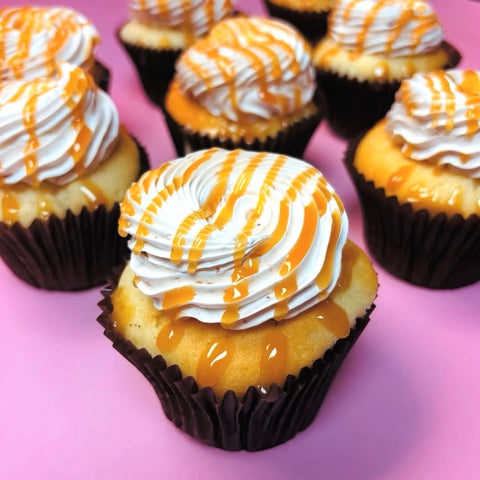 Smallcakes_Caramel_Drizzle_Cupcakes