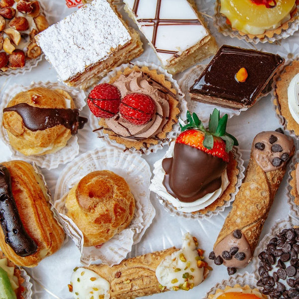 Venieros_Bakery_Pastry_Assortment