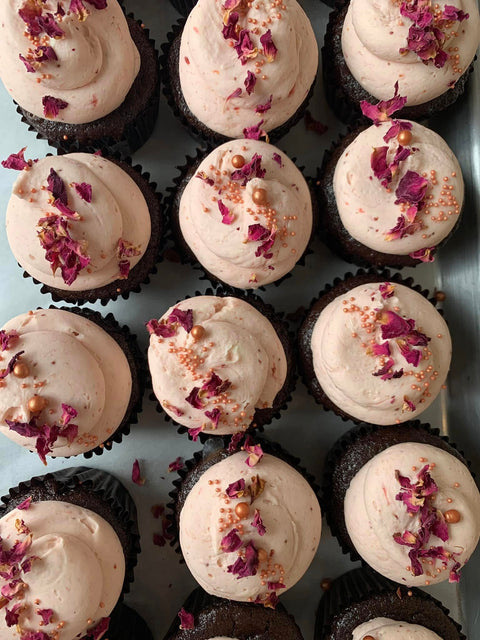 Whipped_Bakeshop_Floral_Cupcakes