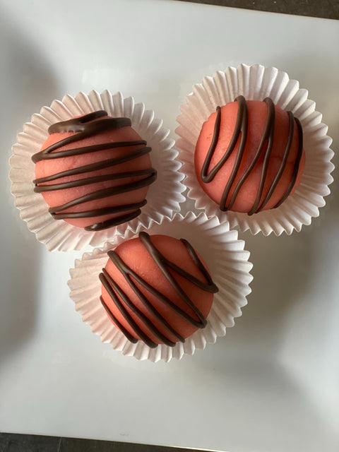 Amy's Cake Pop Shop/Alibi Cookies Bakery St Louis, MO fresh cookies