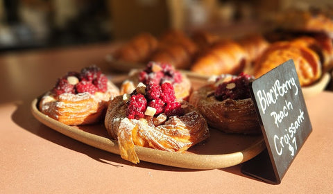 Manifest Bread photo 2