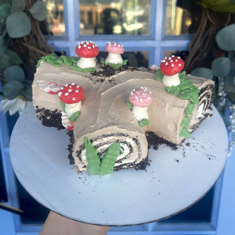 Minglewood Bake Shop Richmond, VA fresh cakes