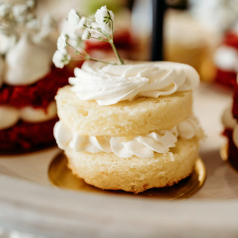 Bakes_of_Carmel_Cake