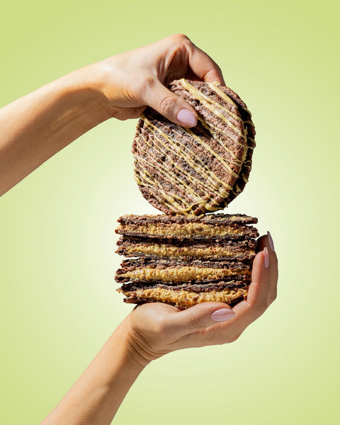 Crumbl_Cookie_Dubai_Style_Chocoal_Sandwich_Cookie