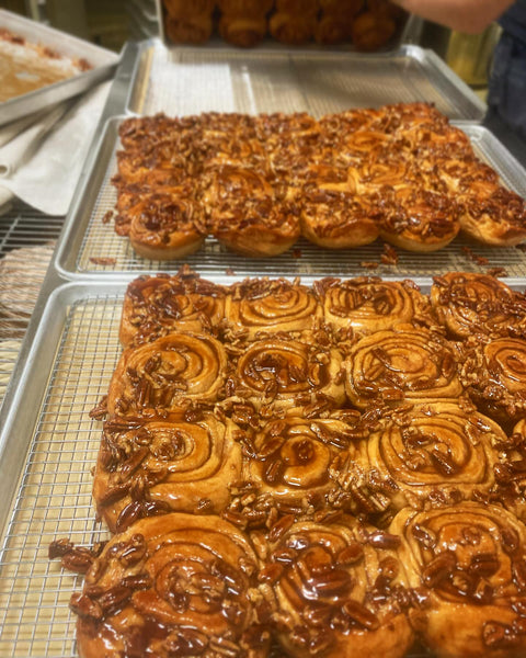 Dead_King_Bread_Sticky_Buns