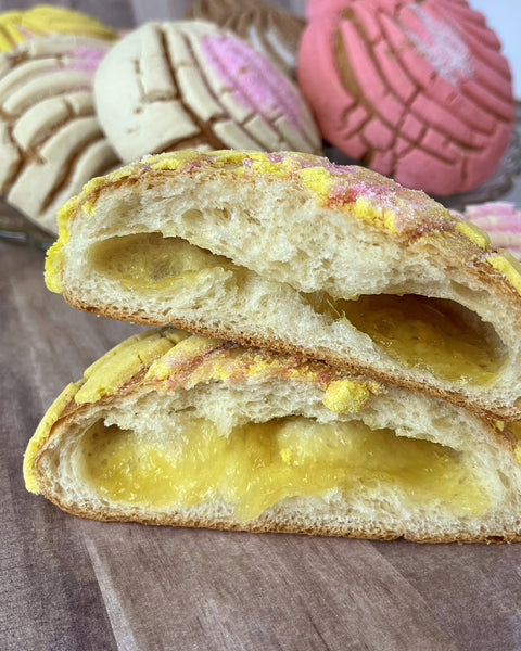 El_Bolilla_Bakery_-_fruit_filled_pastry