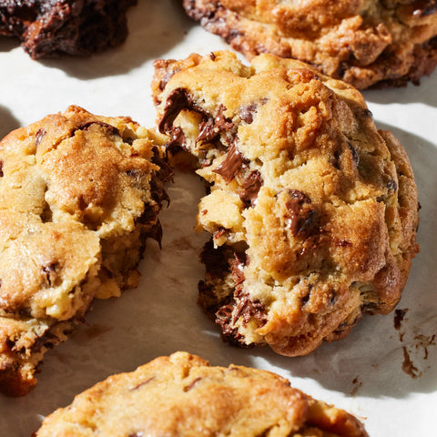 Chocolate Chip Walnut Cookies