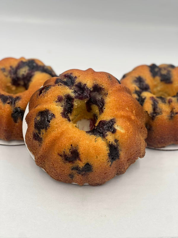 Love_by_the_Slice_Mini_Blueberry_Pound_Cake