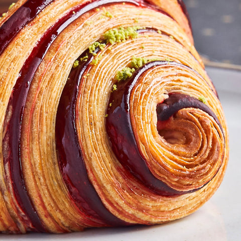 Matok_Bakery_Strawberry_Filles_Croissant