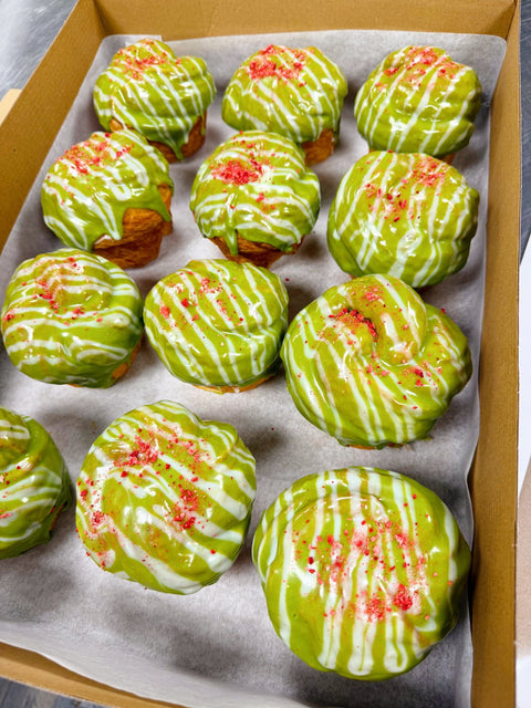Sunshine_Bakery_Matcha_Cream_Puffs