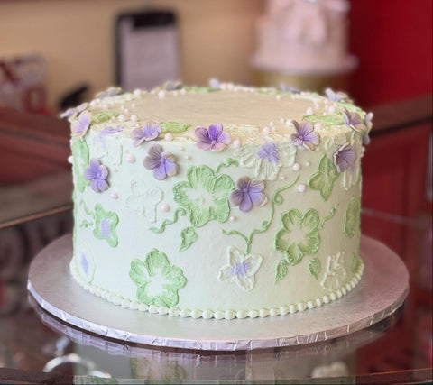 Tiara_Cakes_Custom_Cake