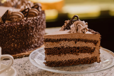 Venieros_Bakery_Chocolate_Cake