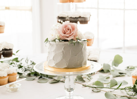 A Spoon Fulla Sugar Bakery Cincinnati, OH gray textured cake with rose