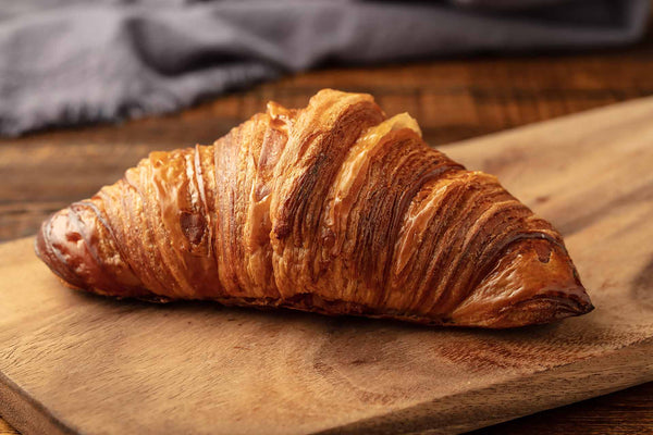 Bread & Cie Bakery San Diego, CA croissant
