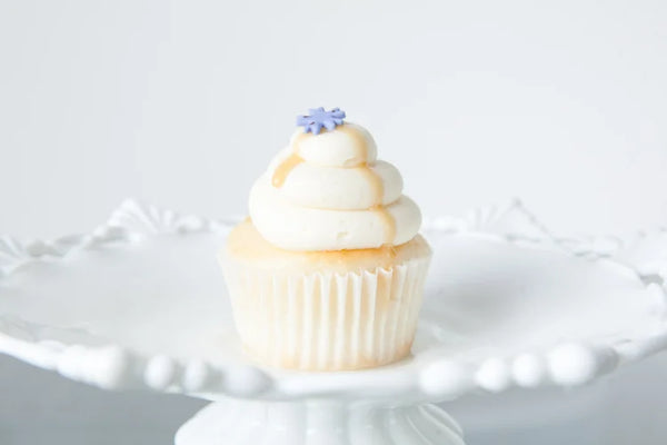 Confectioneiress Cupcakes & Sweets Indianapolis, IN fresh cakes