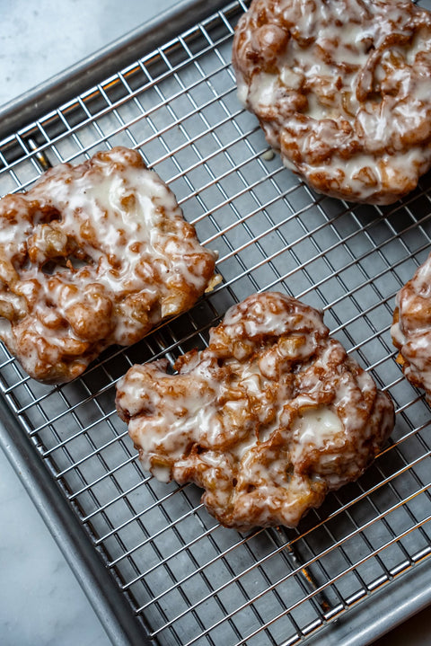 dahlia_bakery_apple_fritters