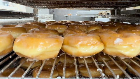 Gibson's Donuts Bakery Memphis, TN fresh donuts