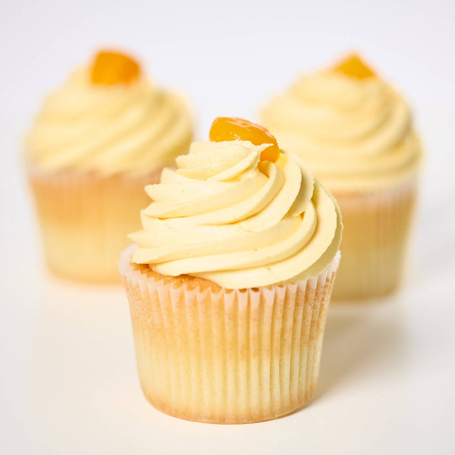 Jennivee's Bakery & Cafe Chicago, IL cupcake