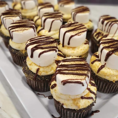 K & J's Elegant Pastries photo 2