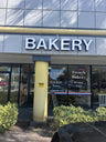 Le Vinois Bakery logo